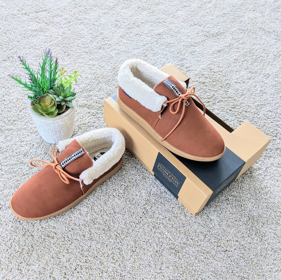 Pendleton Cabin Fold Slippers NWT Sz 7 - Picture 6 of 13